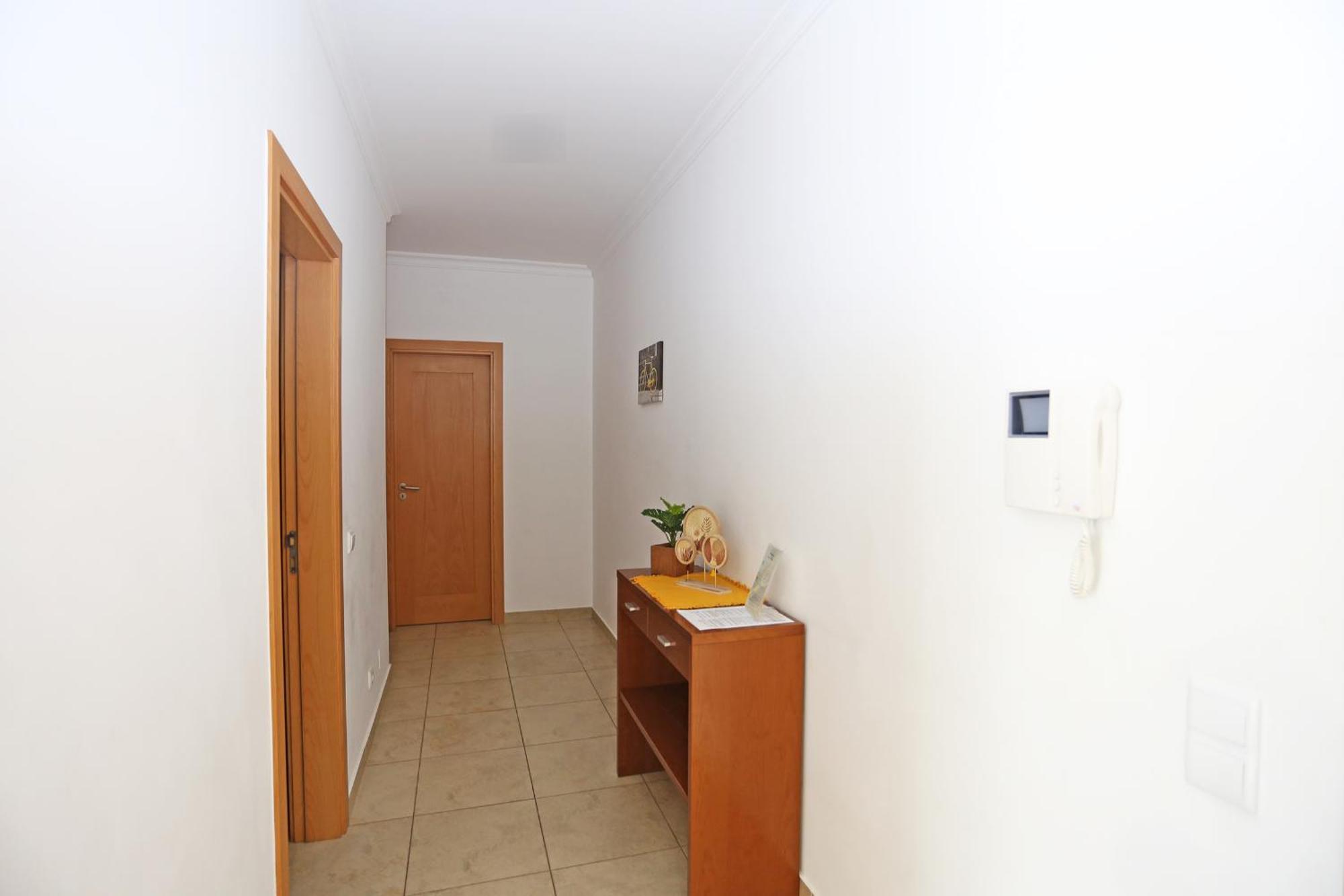 A04 - Large Modern 1 Bed Apartment With Pool Lagos Eksteriør bilde